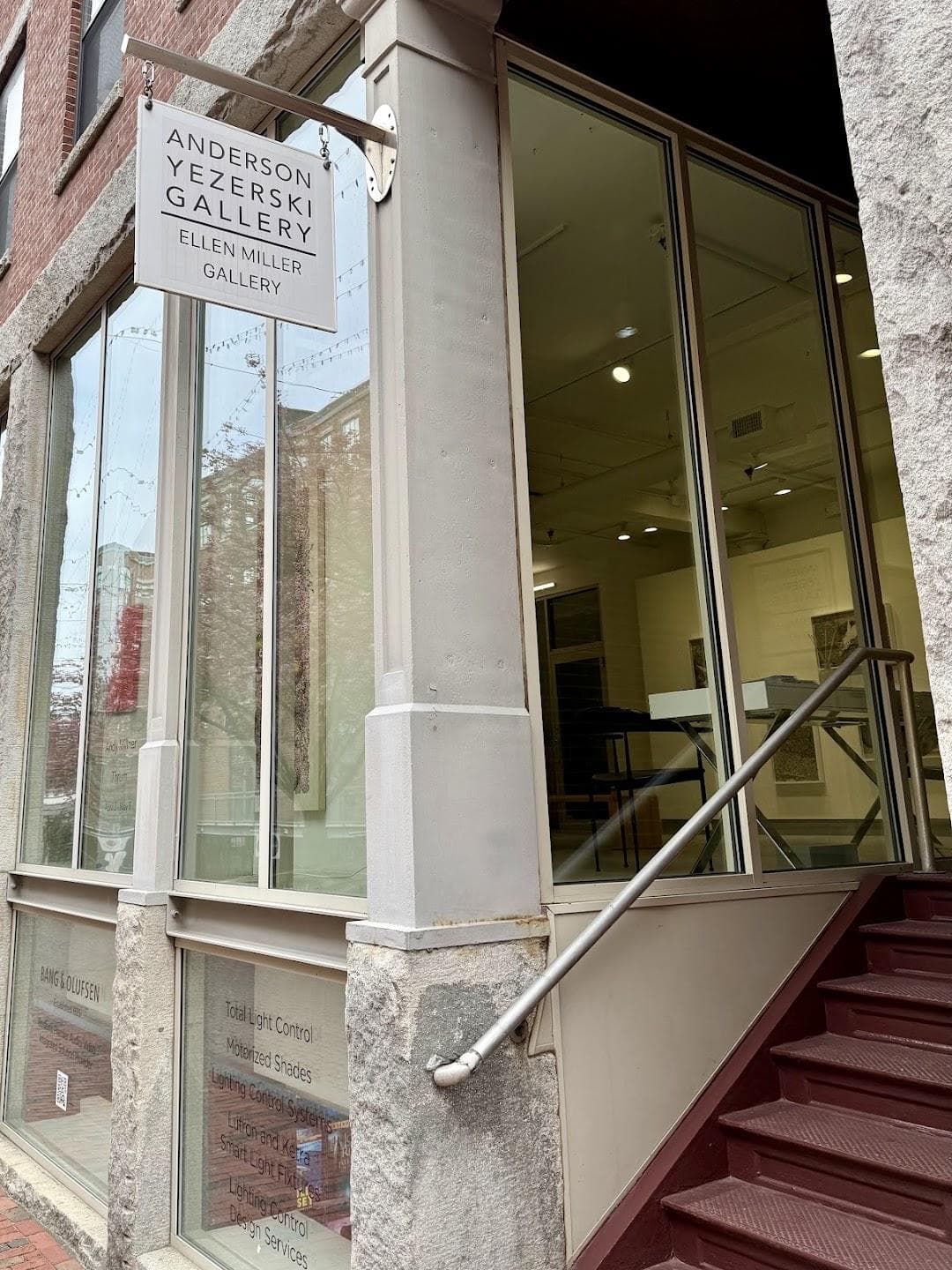 Anderson Yezerski Gallery photo 5