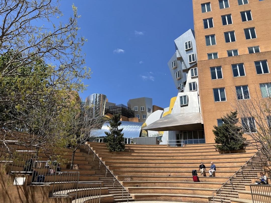 Massachusetts Institute of Technology photo 3
