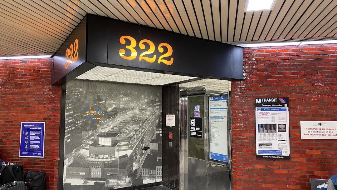 Port Authority Bus Terminal photo 4