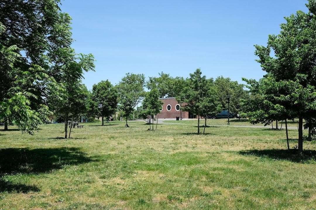 Canarsie Park House photo 6