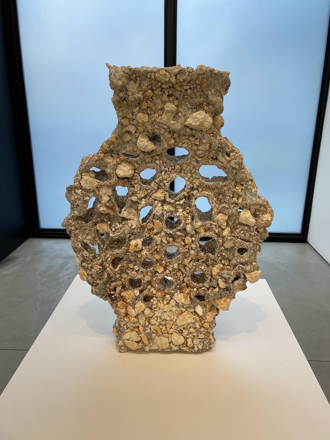 Luhring Augustine Gallery photo 6