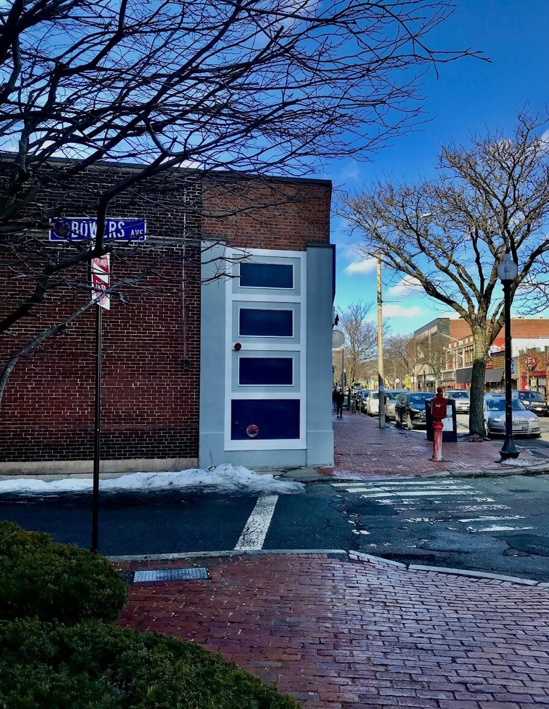 Davis Square photo 4