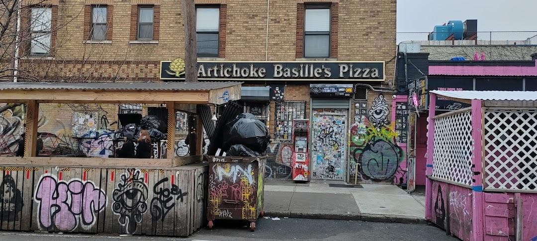 Artichoke Basille's Pizza photo 2