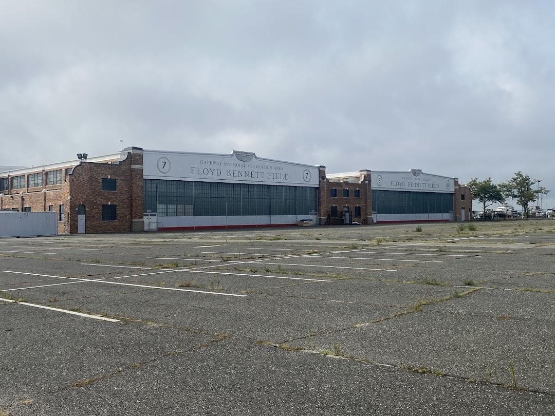 Floyd Bennett Field photo 6