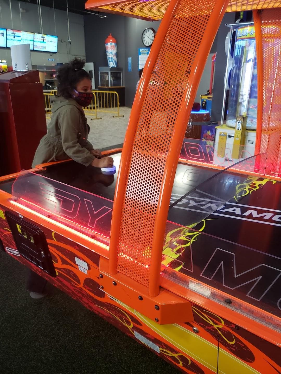 Flippers Cinema & Arcade photo 1