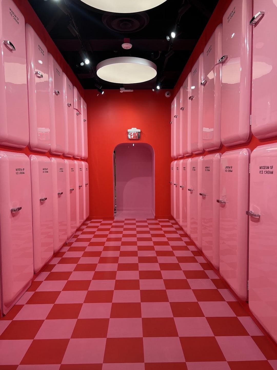 MUSEUM OF ICE CREAM photo 3