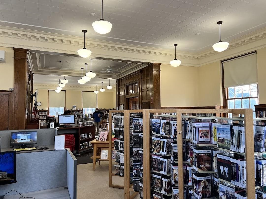 Cambridge Public Library - O'Connell Branch photo 6