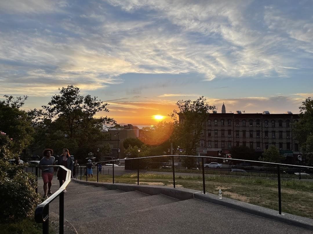 Sunset Park photo 4