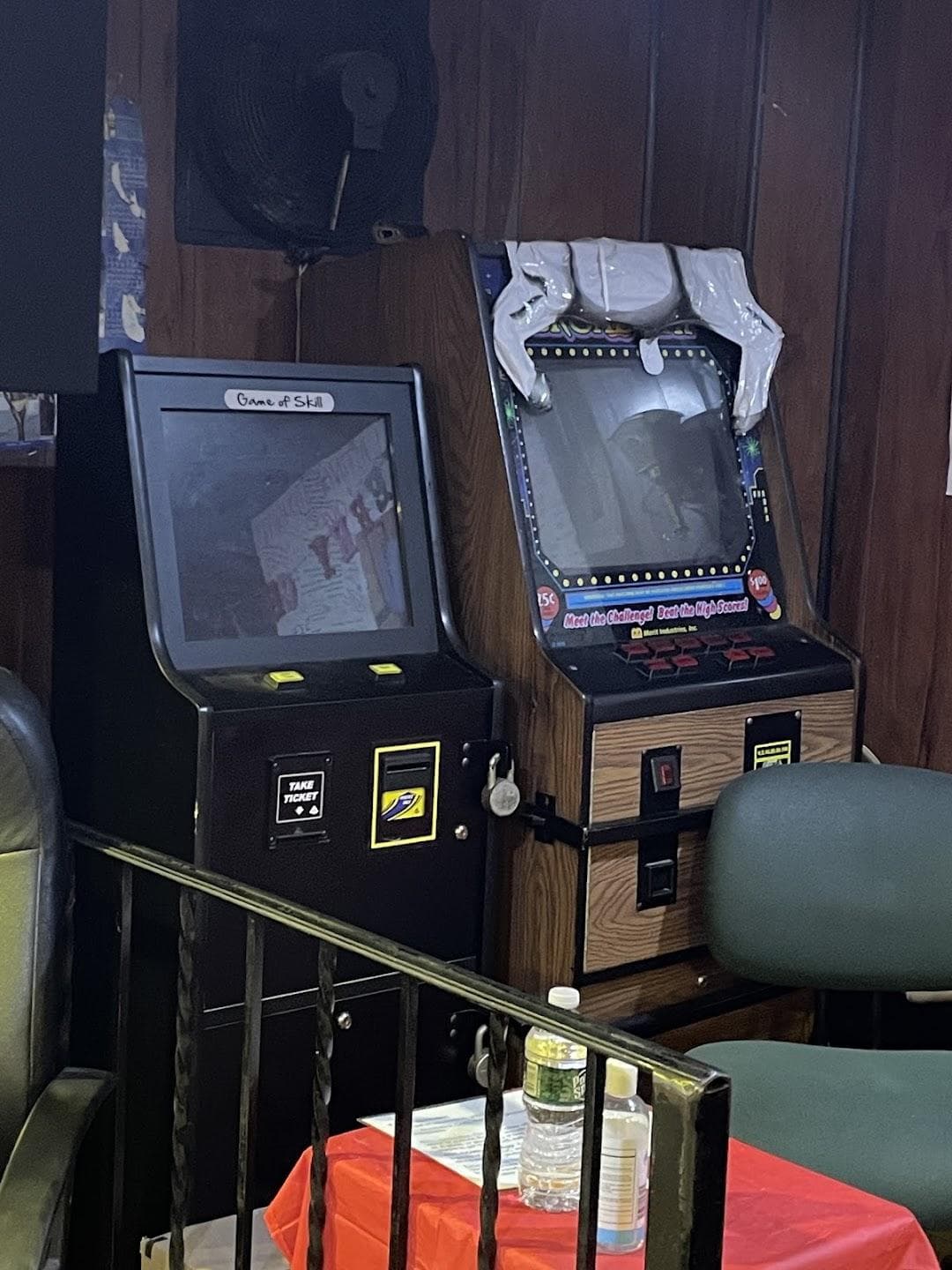 Tip-Top Bar & Grill photo 3