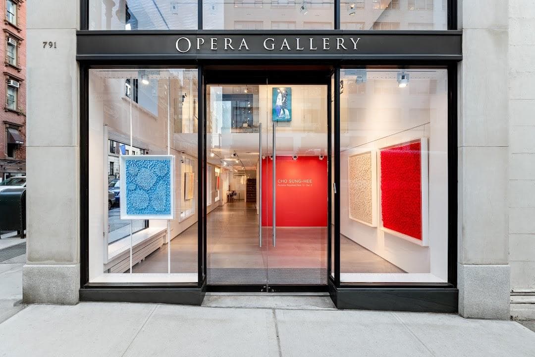 Opera Gallery New York photo 5