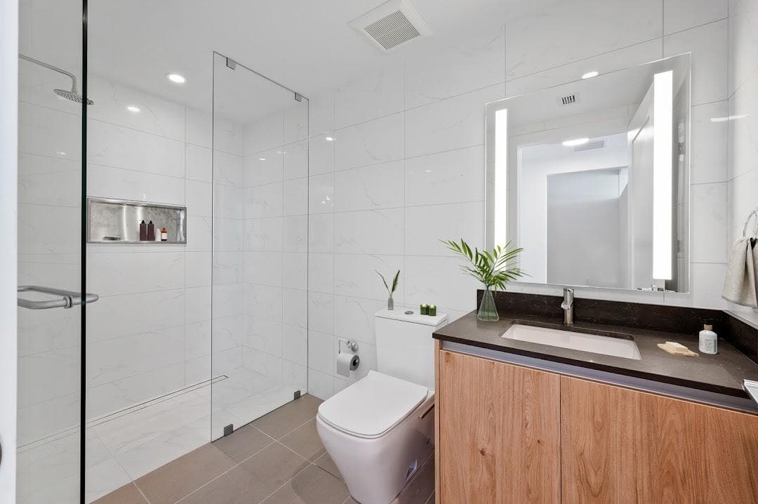 Bezel at Miami World Center Apartments photo 2