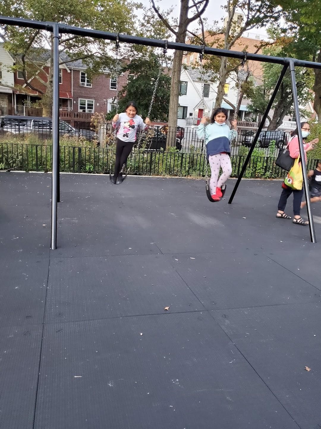 Dutch Kills Playground photo 4