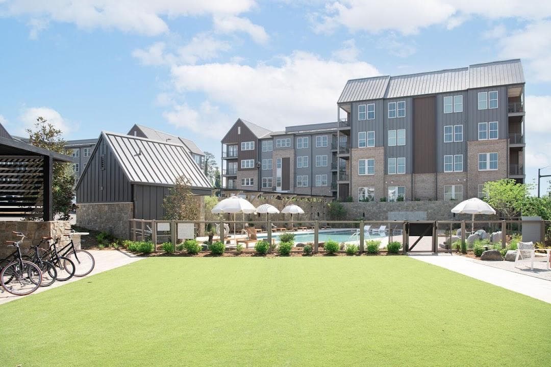 NOVEL River District by Crescent Communities photo 4