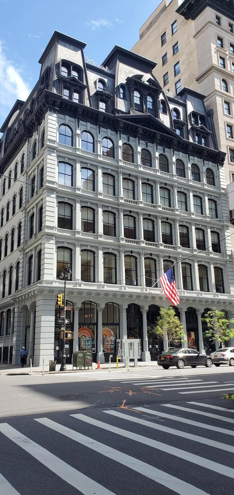 5th Avenue photo 6