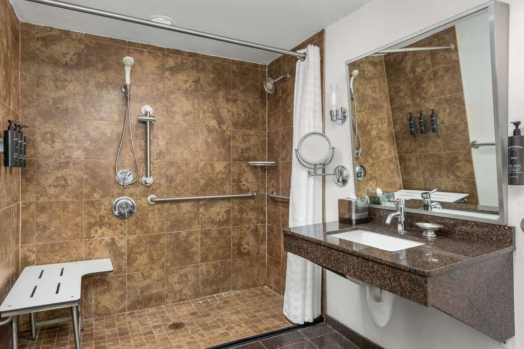 The Verve Hotel Boston Natick, Tapestry Collection by Hilton photo 2