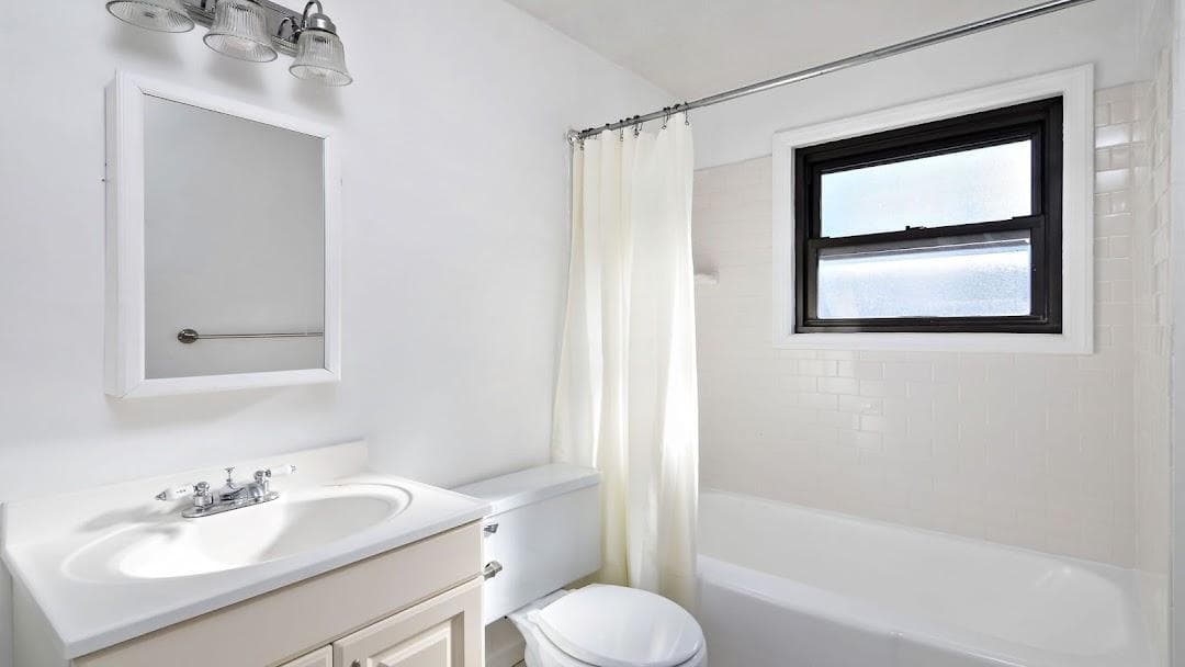 Rye Village Apartments photo 5