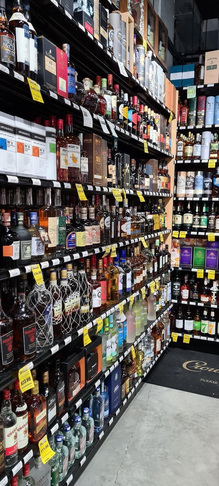 Vintage Liquor Midtown photo 1