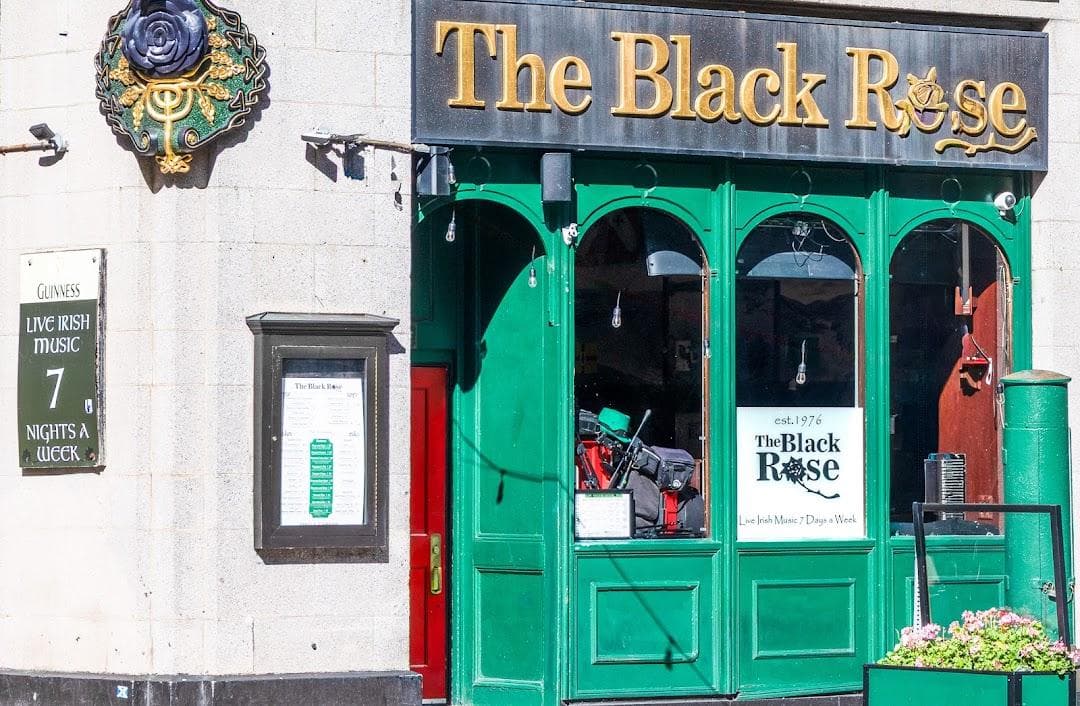 The Black Rose photo 3