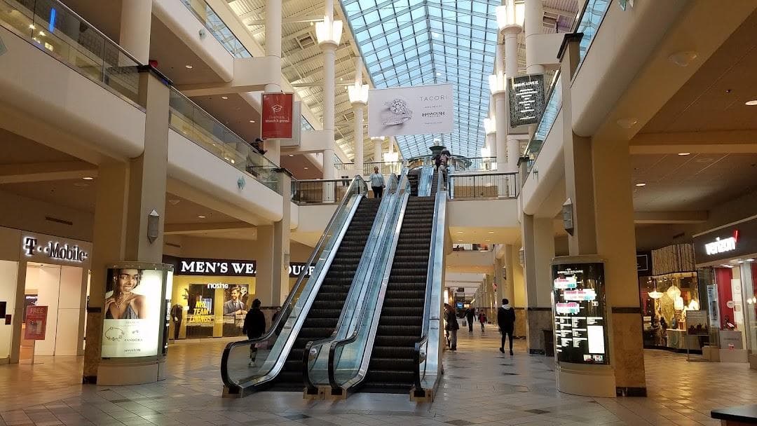 Emerald Square Mall photo 3