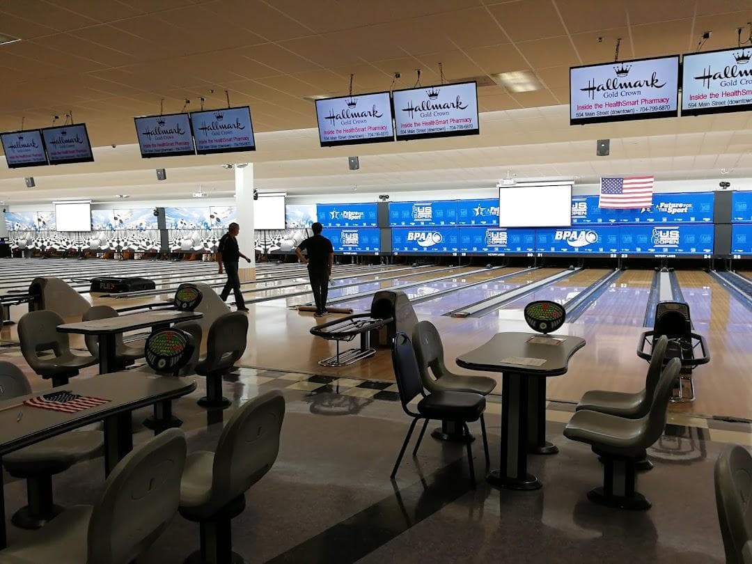 Victory Lanes Entertainment and Events Center photo 4