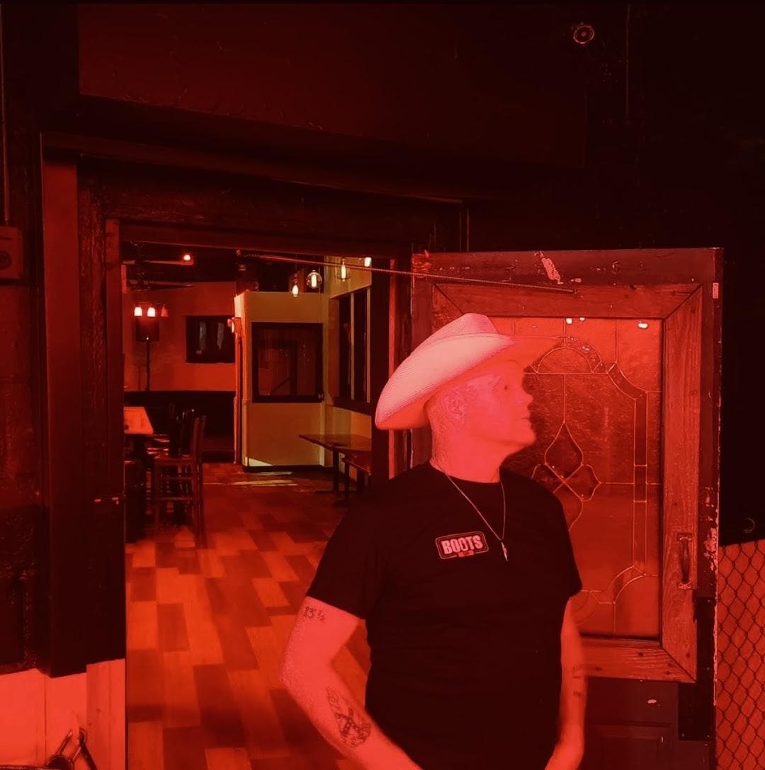 Boots Bar photo 6