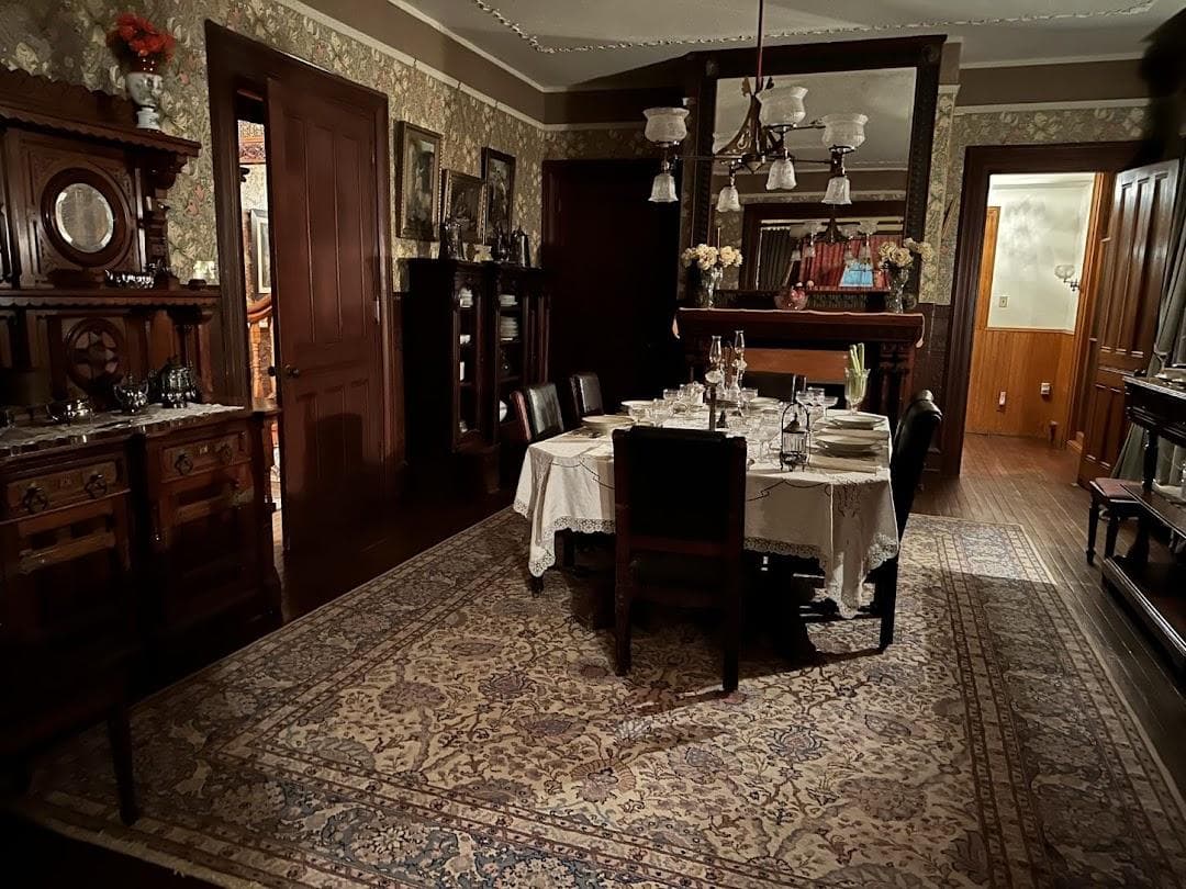 Emlen Physick Estate photo 4