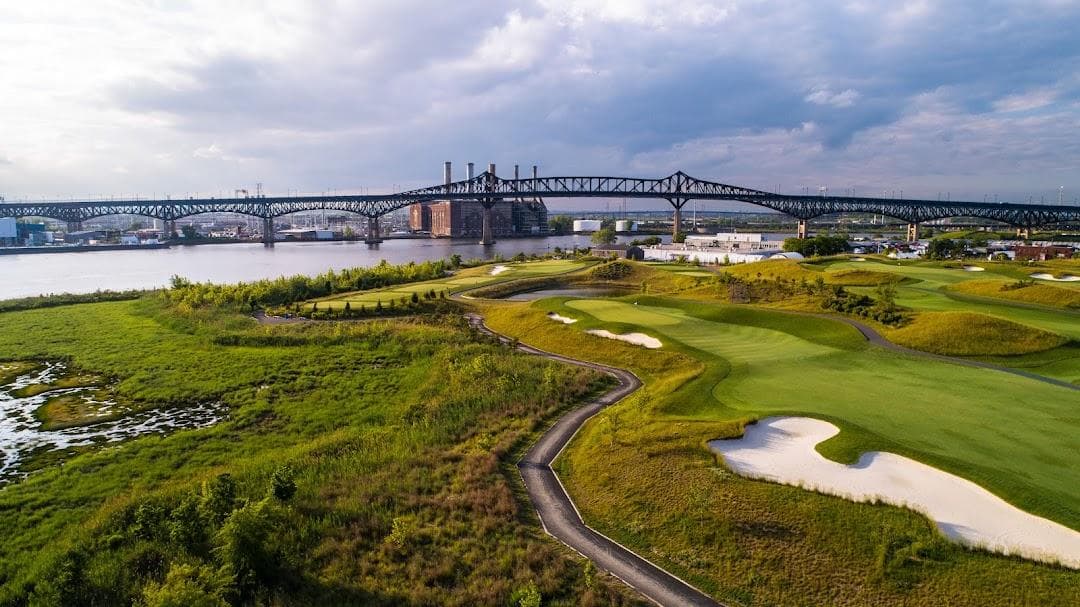Skyway Golf Course photo 1