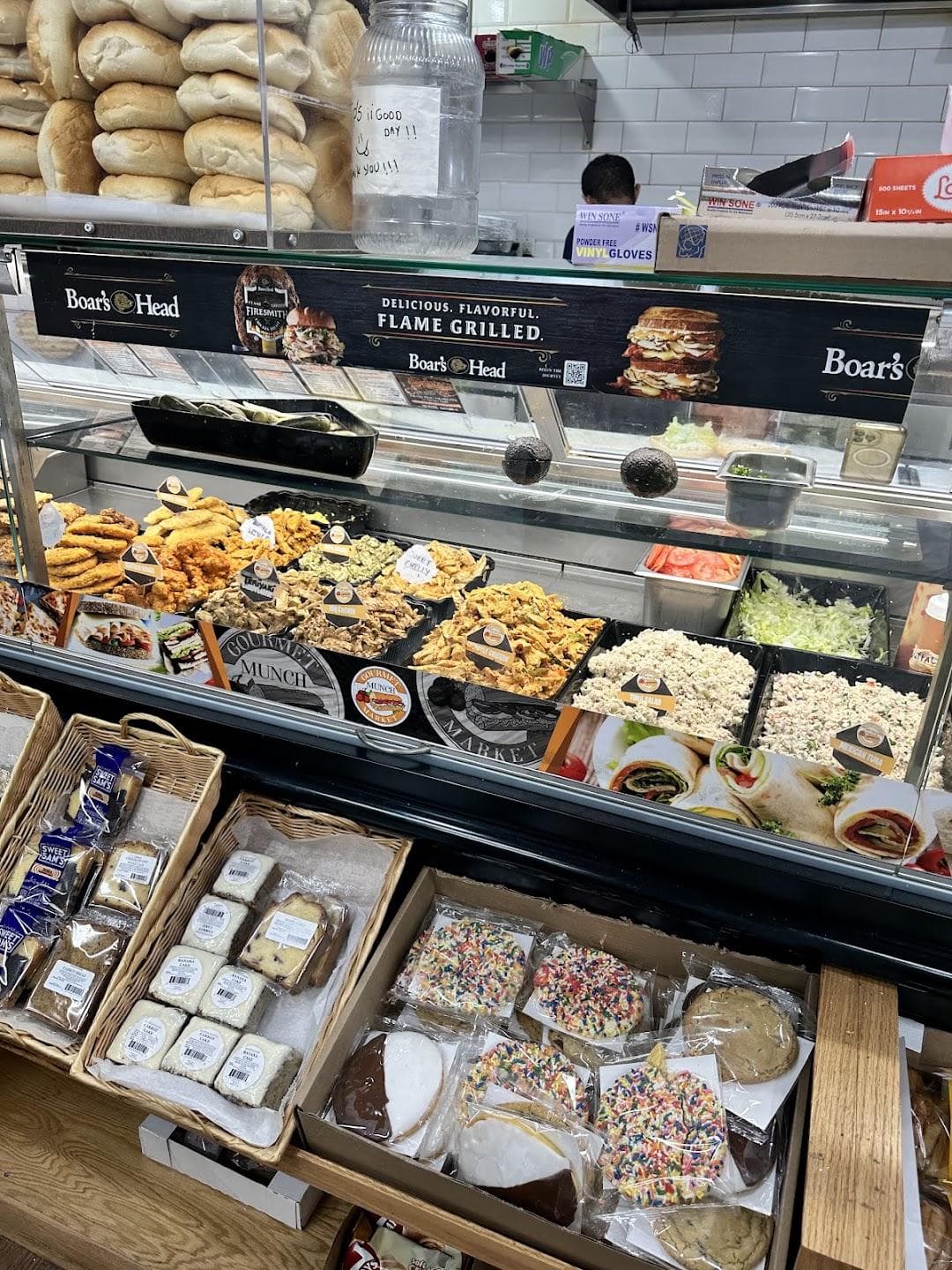 Munch Gourmet Market photo 6