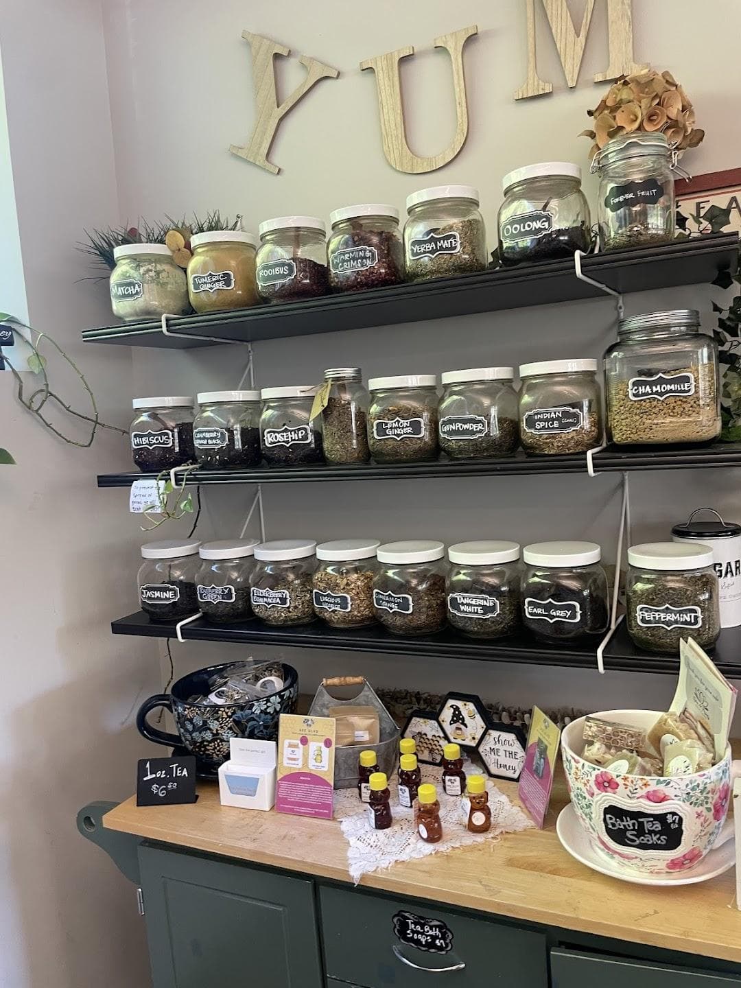 The Pauline Tea-Bar Apothecary photo 3