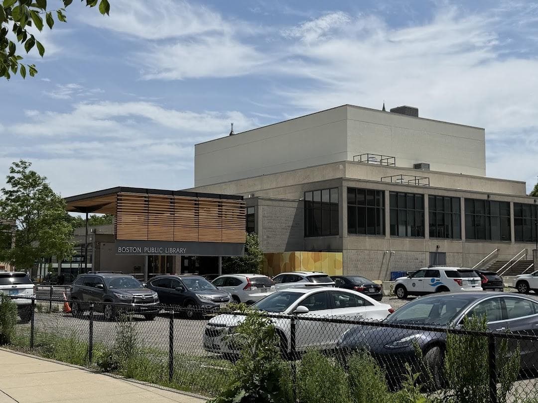 Shaw-Roxbury Branch of the Boston Public Library photo 4
