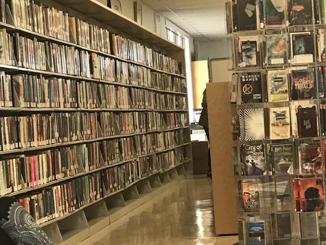 California Club Branch Library photo 6