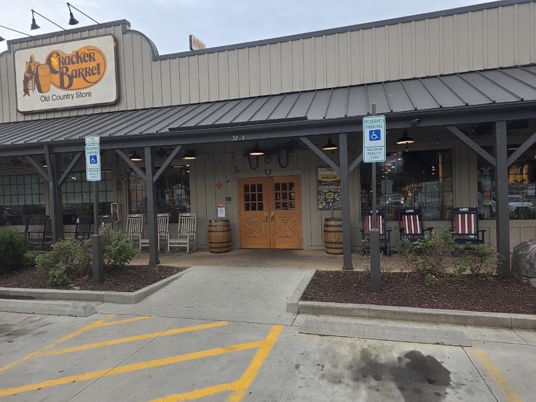 Cracker Barrel Old Country Store photo 5