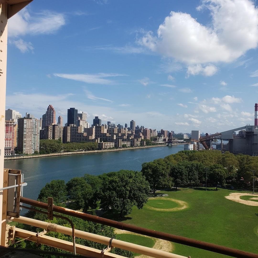 Queensbridge Park photo 5