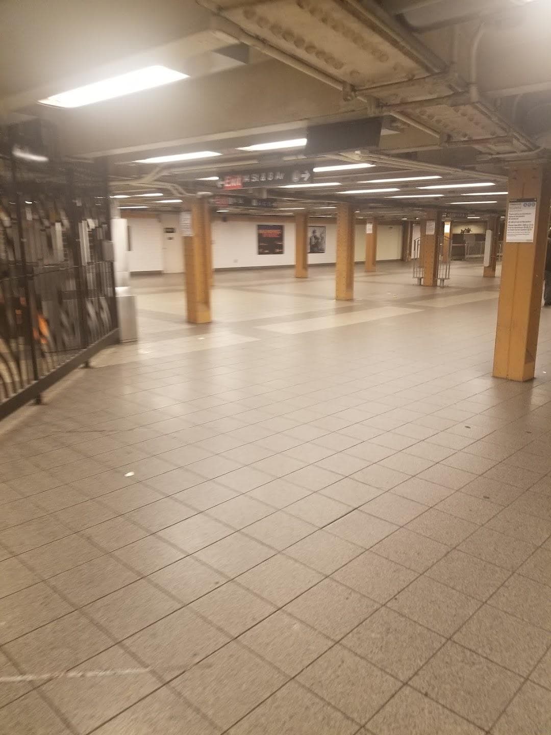 W 14 St/8 Av photo 1