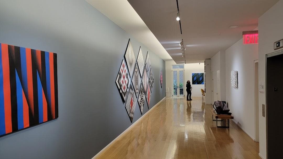 Leon Tovar Gallery