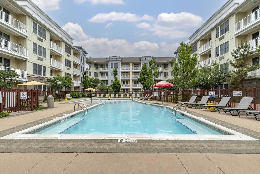 Pier Village Apartments photo 2