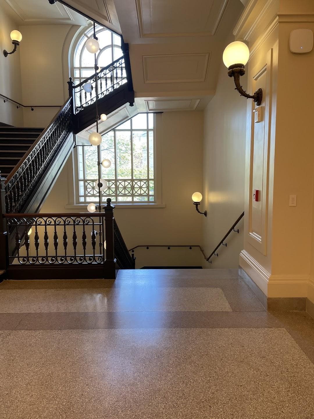 Schwarzman Center, Yale University photo 6