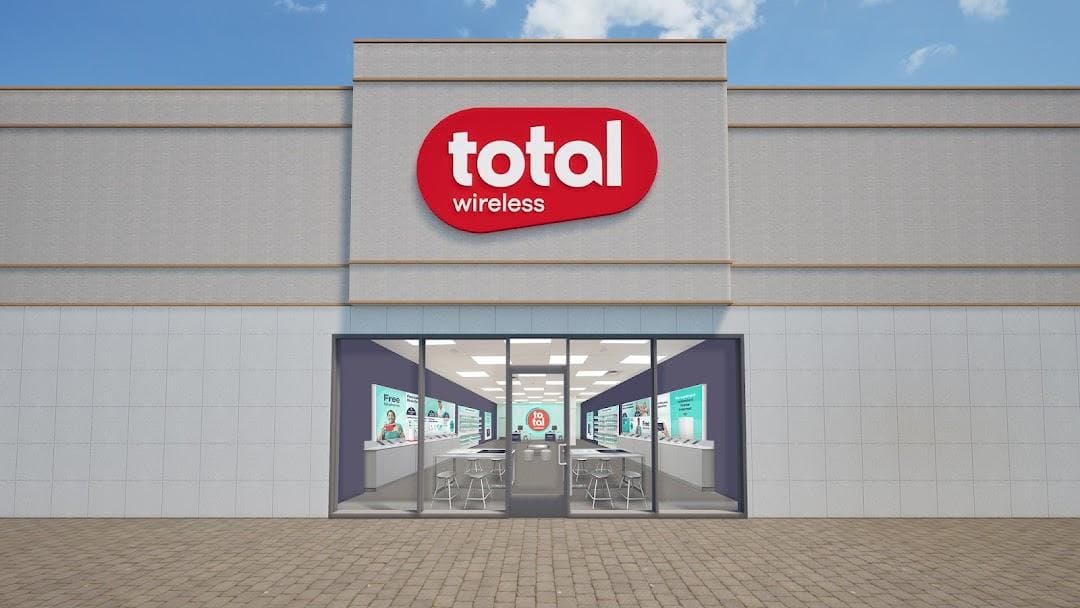 Total Wireless photo 3
