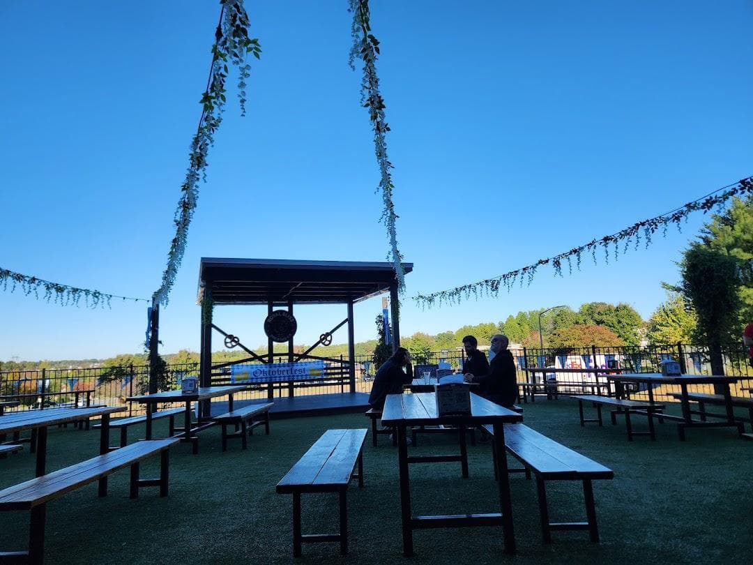 Royal Bliss Brewing Co. photo 6