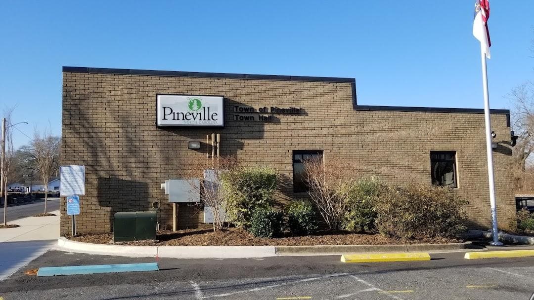 Pineville Town Hall photo 3