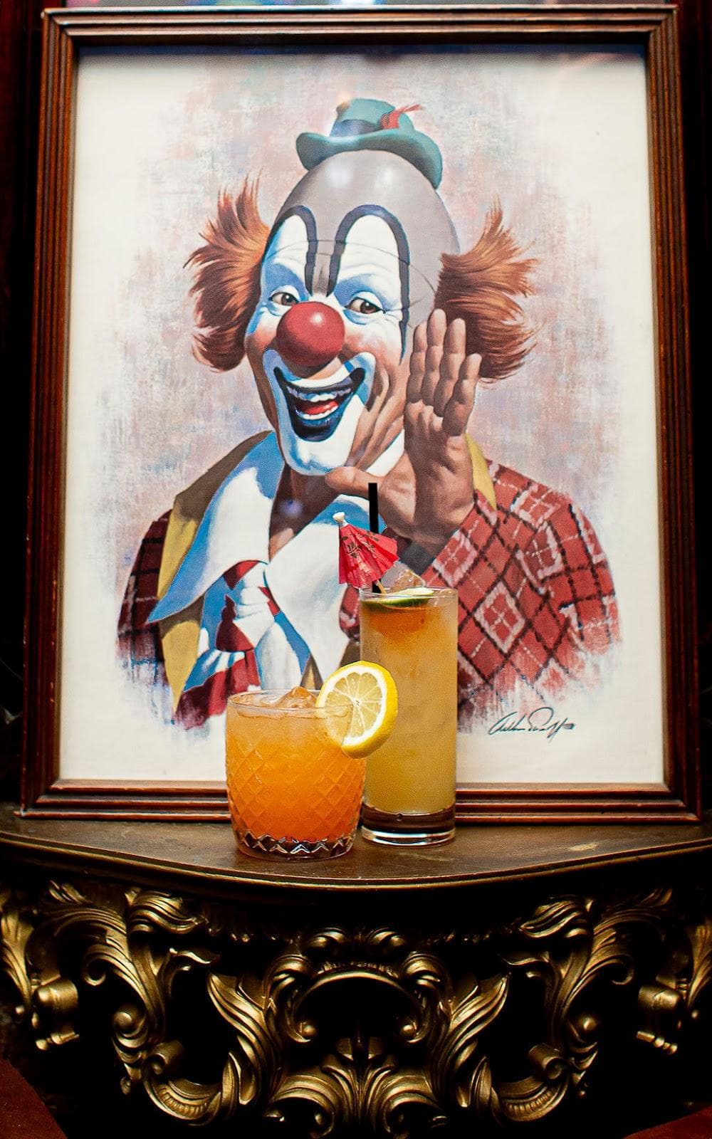 Neon Clown Dream Lounge photo 4