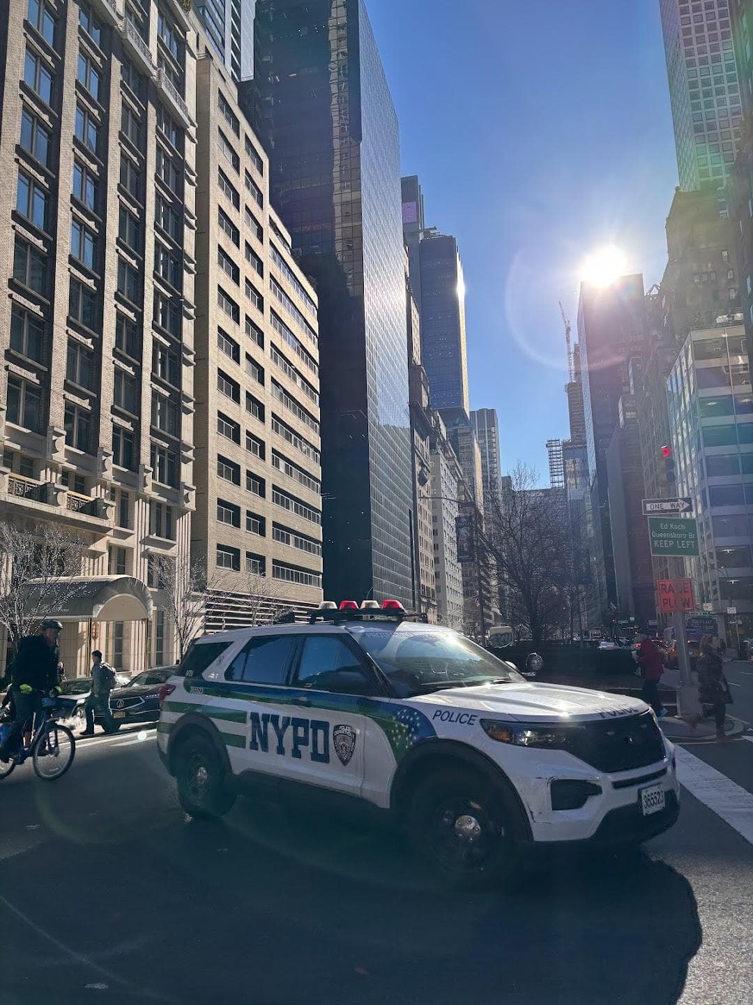 East 60 Street & 2 Avenue photo 2