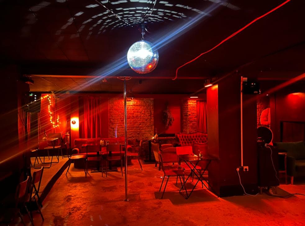 Love Affair Basement photo 2