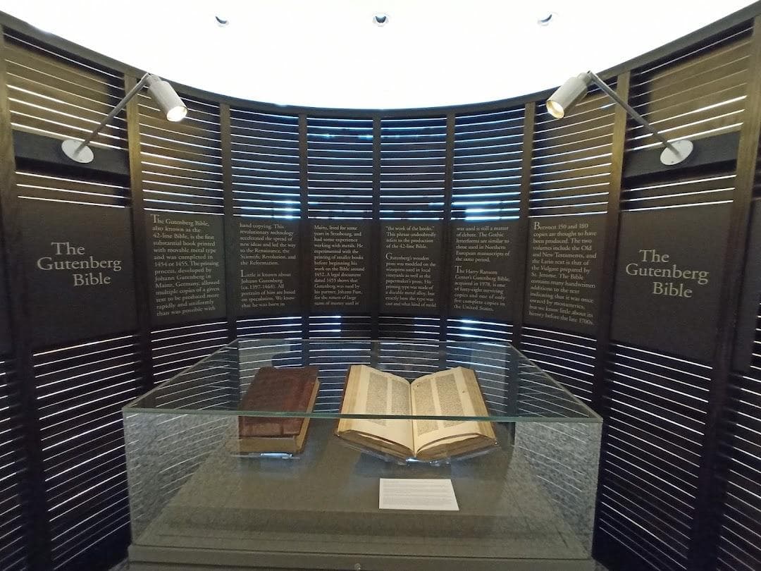 Harry Ransom Center photo 3