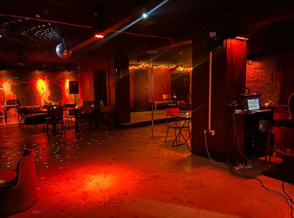 Love Affair Basement photo 1