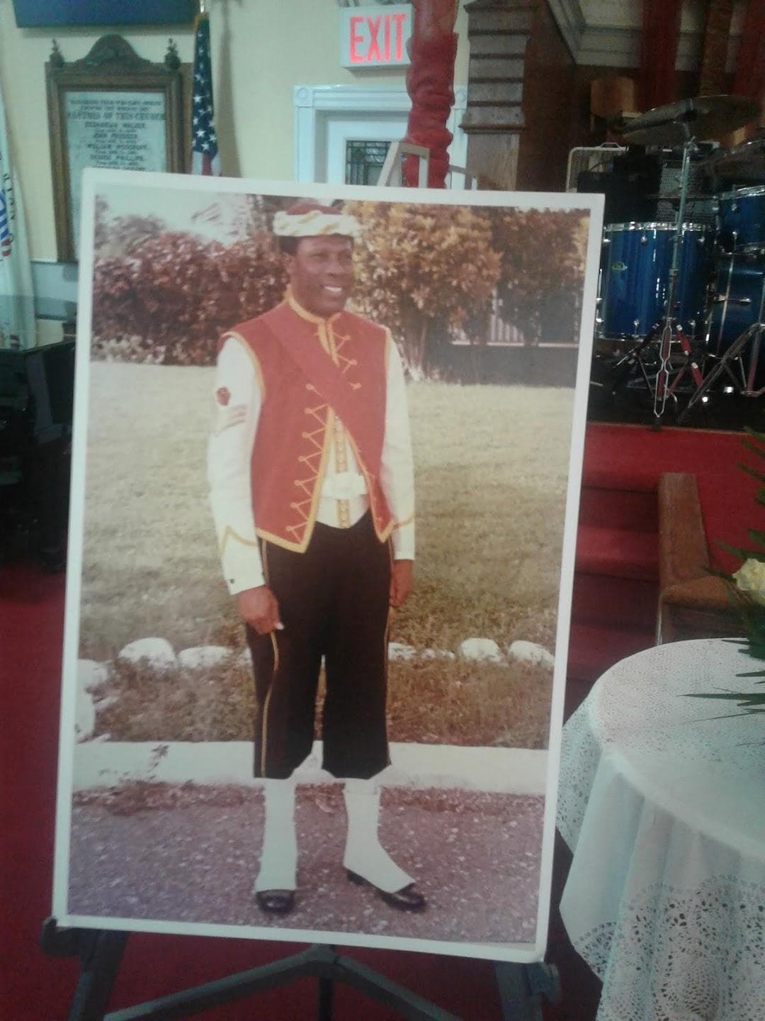 First Presbyterian Church in Jamaica photo 3