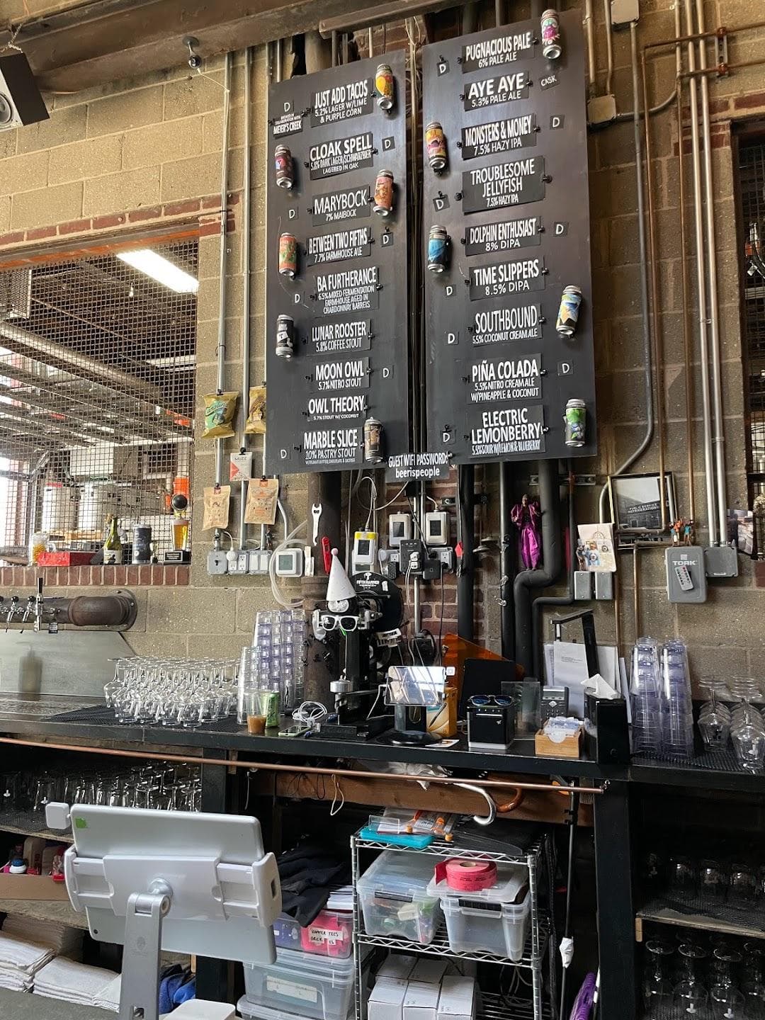 Fifth Hammer Brewing Company photo 4