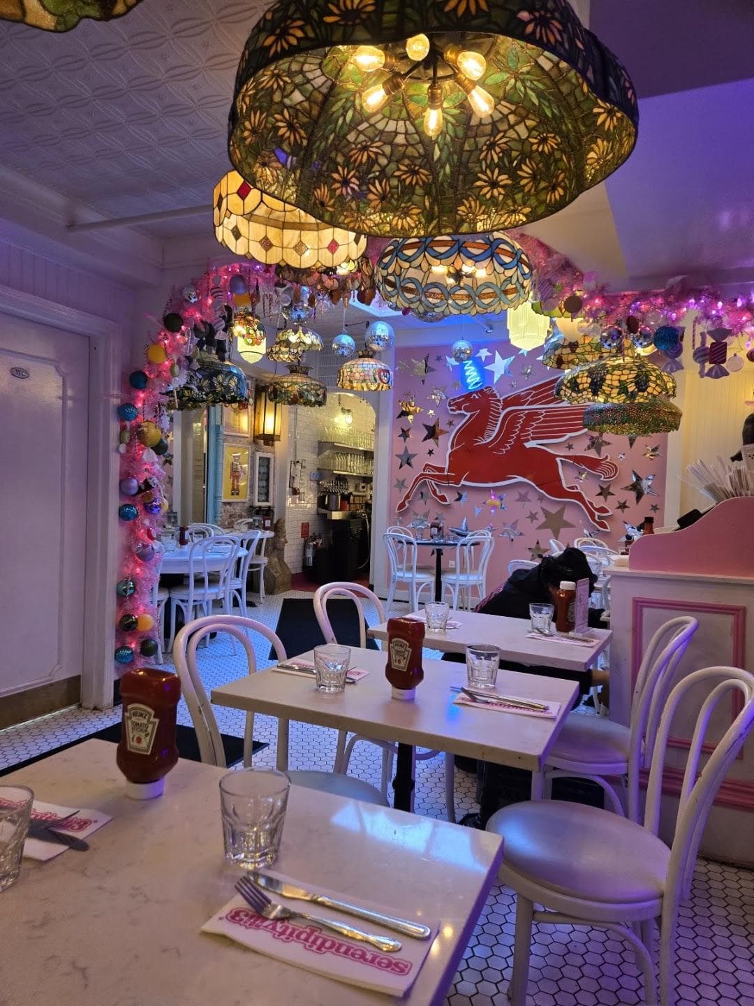 Serendipity 3 photo 6