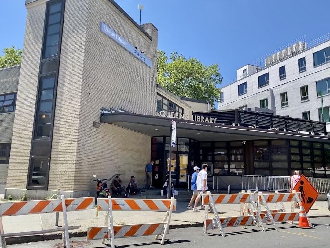 Queens Library at Broadway photo 1