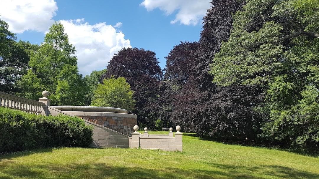 Edgerton Park photo 3